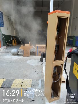 道闸安装、车库画线（滨江新城B区车库）