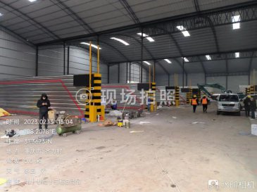 中铁十七局十三标5号站LED屏安装