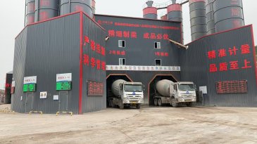 西渝高铁康渝段大竹站制梁场显示屏安装